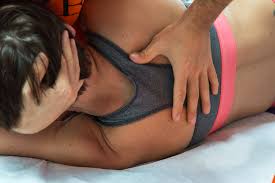 sports massage image 4 275x183